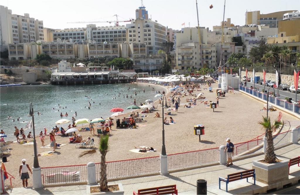 Paceville Montecarlo Apartments Saint Julian's Стая снимка